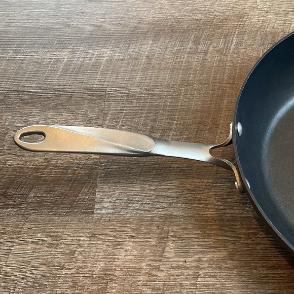 Calphalon 12” Jumbo Deep Sauté Fry Pan #1612 Stainless Hard Anodized Skillet - Picture 3 of 8